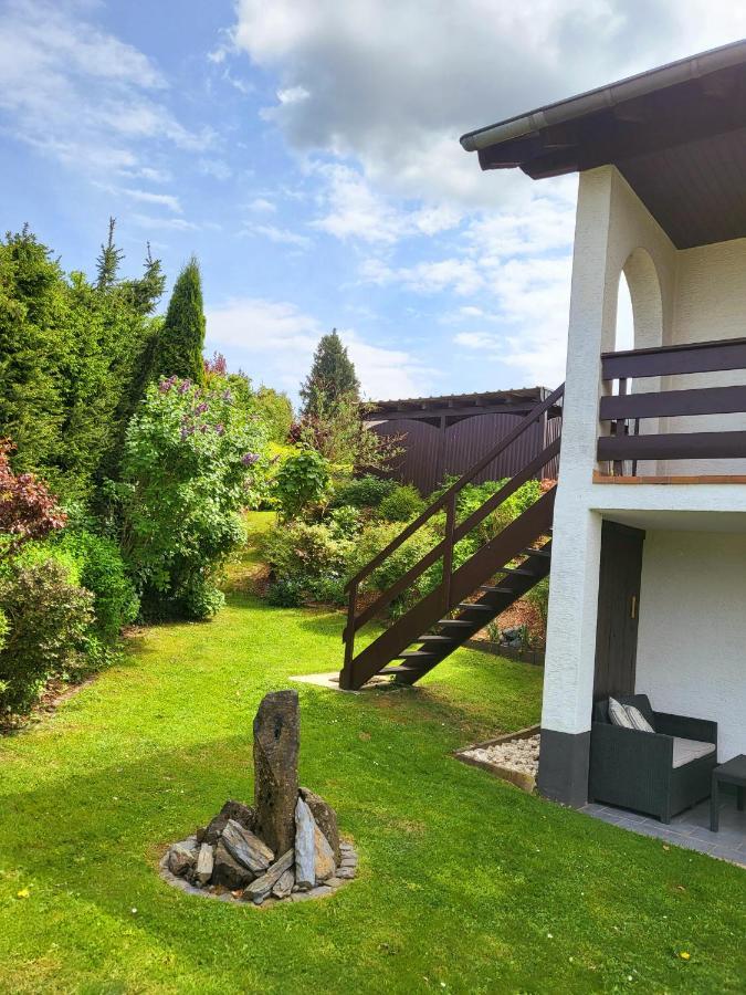 Ferienwohnung Mary Schmidtheim Luaran gambar